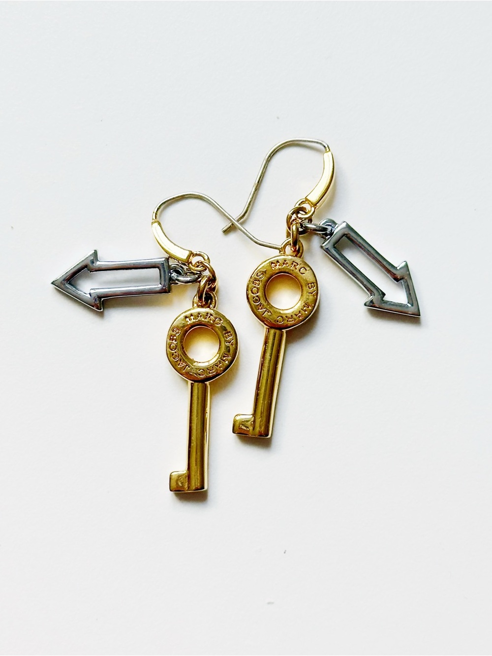 Marc Jacobs Mixed Metal Key and Arrow Dangle Earrings - Gold & Silver
